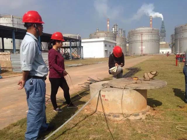 583d2bf1eb8f8.jpg 項(xiàng)目現(xiàn)場(chǎng):數(shù)據(jù)采集.jpg